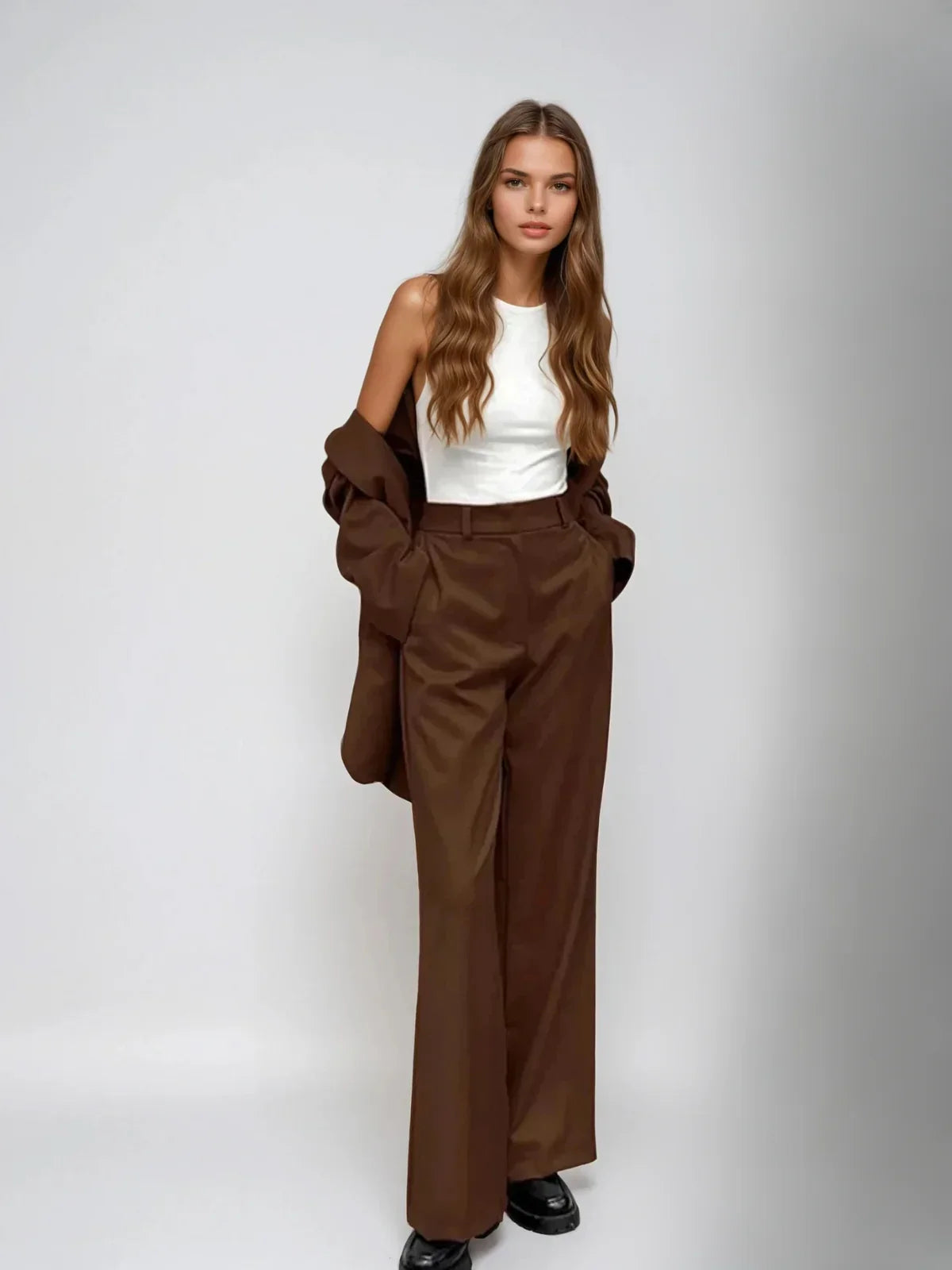 Amira® | 7 Days 7 Looks - Monday