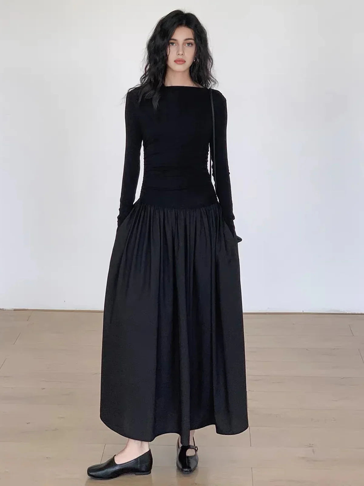 Elżbieta® | Pleated Patchwork Knit Long Sleeve Midi Dress