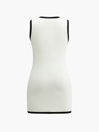 Julia® | Multi Pocket Button Sleeveless Short Sweater Dress