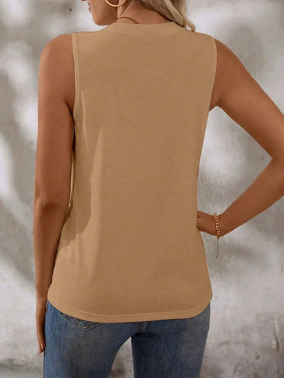 Liridona® | Solid Color Round-Neck Pleated Casual Tank Top
