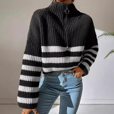 Justyna® | Violetta Zippered Top