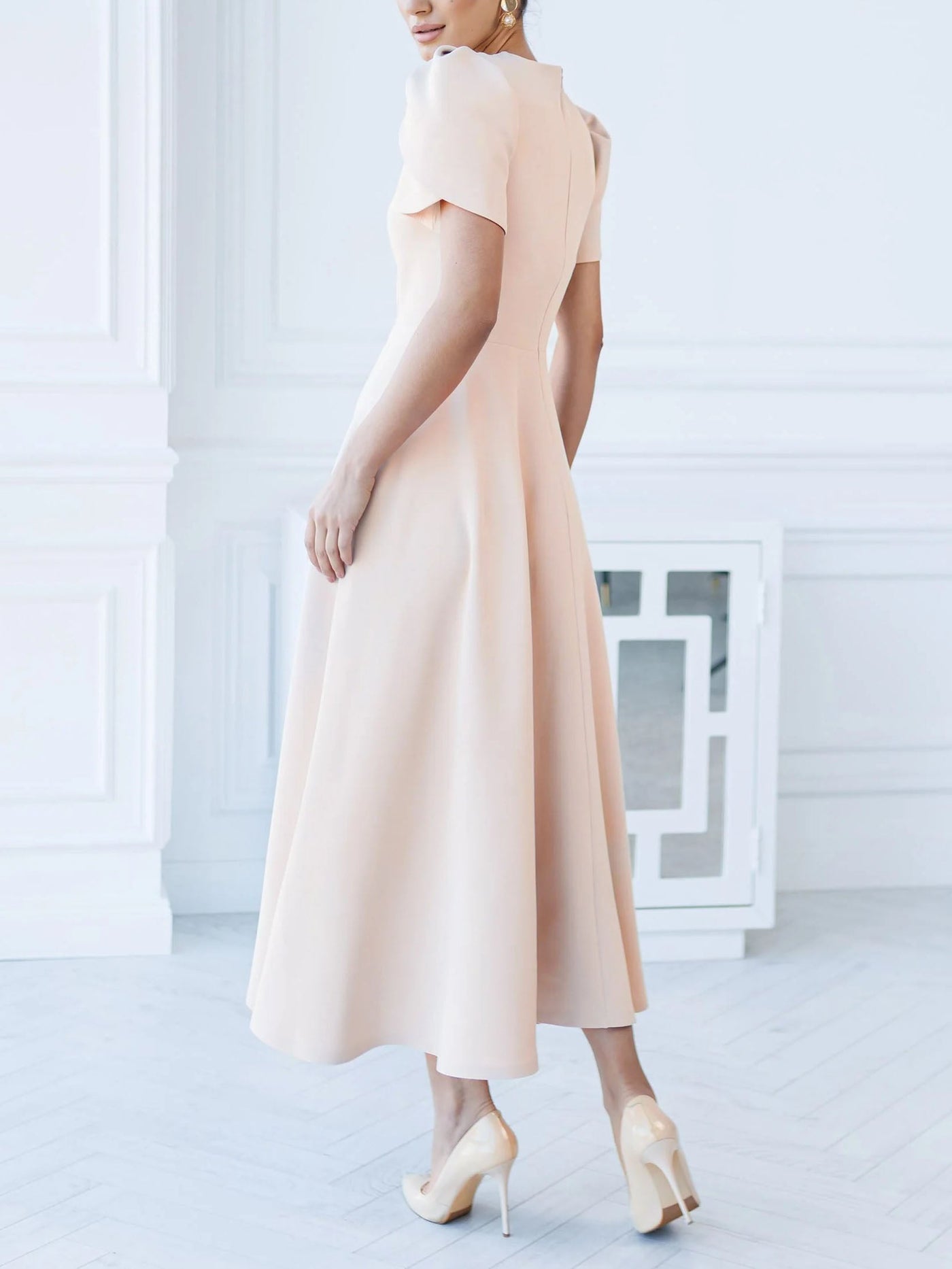 Tilde® | Elegant High-neck Bud Sleeve Midi Dress